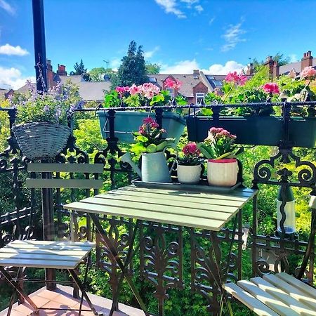 Charming London With Balcony Apartment Bagian luar foto